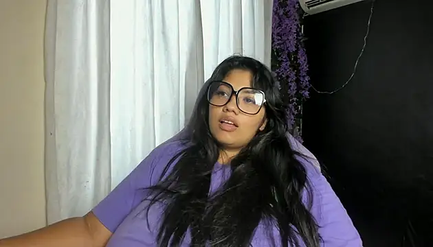 AvrilRizoX online show from 04/30/26, 04:13