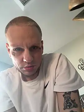 VixyGang online show from 02/15/26, 10:06