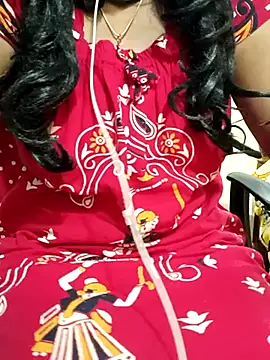 Aishu-tamil09 online show from 03/02/25, 07:56