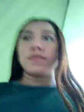 Snapshot of caro_sweett chatting on 12/27/24, 04:21 caro sweett online show from 12/27/24, 04:21