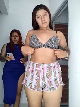 Snapshot of caro_sweett chatting on 03/05/25, 02:56 caro sweett online show from 03/05/25, 02:56