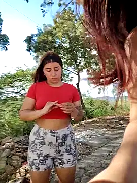 Snapshot of caro_sweett chatting on 09/10/25, 09:04 caro sweett online show from 09/10/25, 09:04