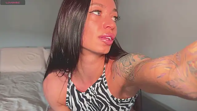 Melanisoul online show from 04/13/26, 02:28