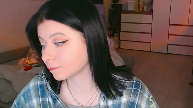 xoxoavi online show from 12/30/24, 02:20