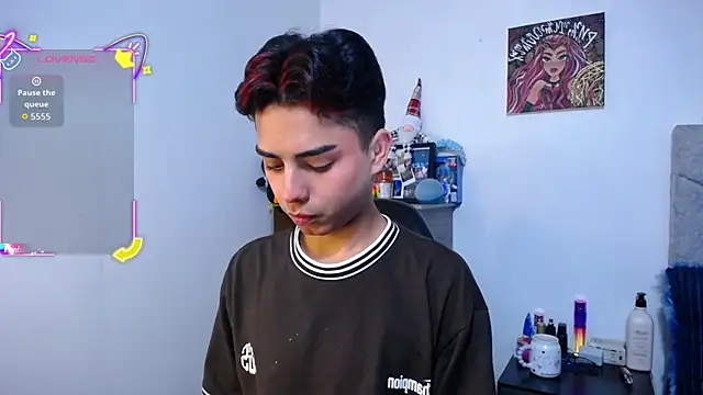 OwenBluee online show from 01/15/26, 07:35