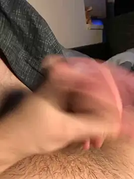 Snapshot of wixxer872302 chatting on 12/18/24, 04:49 wixxer872302 online show from 12/18/24, 04:49