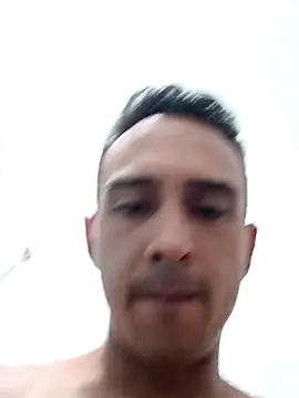 Snapshot of paisa233 chatting on 10/24/25, 01:13 paisa233 online show from 10/24/25, 01:13