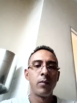 paisa233 online show from 11/12/25, 05:24