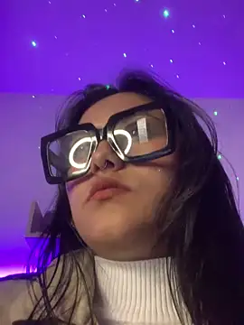 Snapshot of angellique_22 chatting on 02/11/25, 04:22 angellique 22 online show from 02/11/25, 04:22