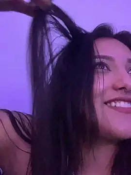 Snapshot of angellique_22 chatting on 02/26/25, 02:59 angellique 22 online show from 02/26/25, 02:59