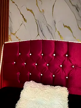 Snapshot of angellique_22 chatting on 12/05/25, 03:26 angellique 22 online show from 12/05/25, 03:26