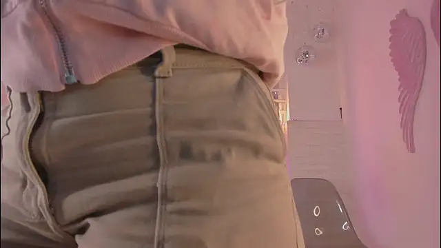 Snapshot of mia_six66 chatting on 01/09/25, 11:36 mia six66 online show from 01/09/25, 11:36