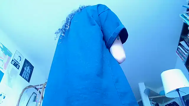 Zafiro subversiva online show from 01/26/25, 07:20