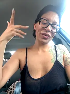 myloveforyouu online show from 11/15/25, 11:21