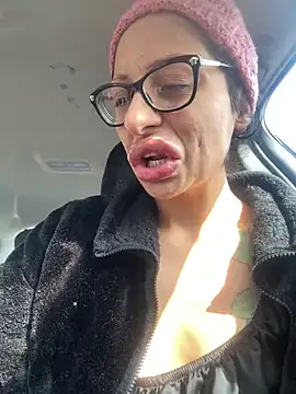 myloveforyouu online show from 12/14/25, 05:40