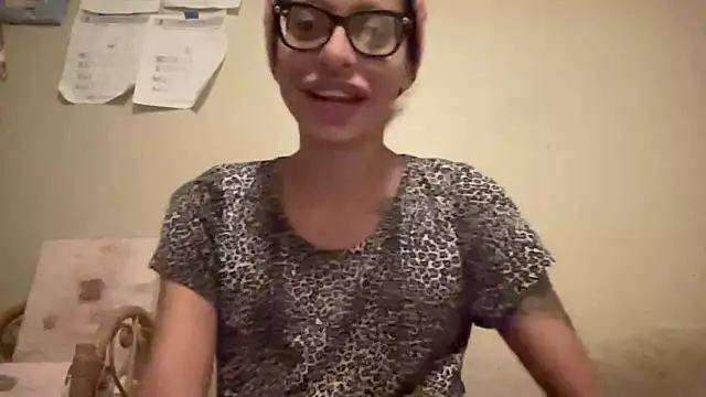 myloveforyouu online show from 04/11/26, 03:44