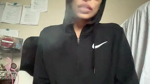 myloveforyouu online show from 04/17/26, 01:03