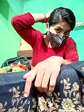 Snapshot of HOTBABITARAJ chatting on 01/07/25, 09:07 HOTBABITARAJ online show from 01/07/25, 09:07