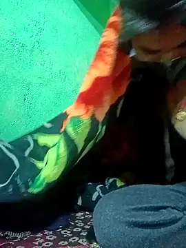 Snapshot of HOTBABITARAJ chatting on 01/12/25, 07:00 HOTBABITARAJ online show from 01/12/25, 07:00