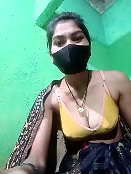 Snapshot of HOTBABITARAJ chatting on 02/14/25, 12:41 HOTBABITARAJ online show from 02/14/25, 12:41