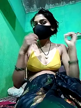 Snapshot of HOTBABITARAJ chatting on 02/15/25, 08:33 HOTBABITARAJ online show from 02/15/25, 08:33