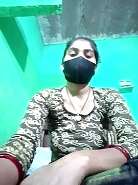 Snapshot of HOTBABITARAJ chatting on 03/01/25, 04:47 HOTBABITARAJ online show from 03/01/25, 04:47