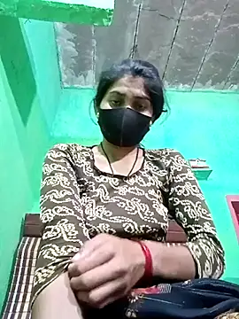 Snapshot of HOTBABITARAJ chatting on 03/02/25, 10:45 HOTBABITARAJ online show from 03/02/25, 10:45