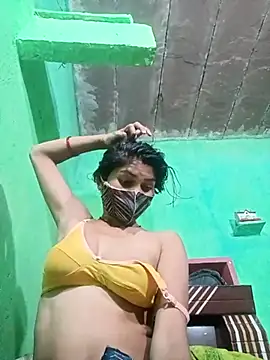 Snapshot of HOTBABITARAJ chatting on 03/03/25, 08:49 HOTBABITARAJ online show from 03/03/25, 08:49