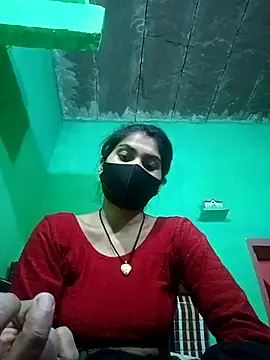 Snapshot of HOTBABITARAJ chatting on 03/08/25, 09:06 HOTBABITARAJ online show from 03/08/25, 09:06