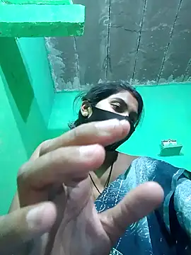 Snapshot of HOTBABITARAJ chatting on 03/10/25, 03:56 HOTBABITARAJ online show from 03/10/25, 03:56