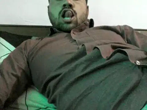 Snapshot of lallantoplonda chatting on 02/25/26, 03:05 lallantoplonda online show from 02/25/26, 03:05