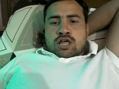 Snapshot of lallantoplonda chatting on 03/01/26, 06:48 lallantoplonda online show from 03/01/26, 06:48