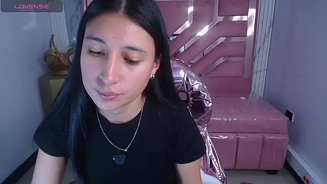 lizzyluk ch online show from 01/17/26, 08:12