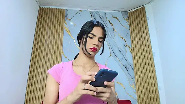 Luluu 08 online show from 01/17/26, 02:33