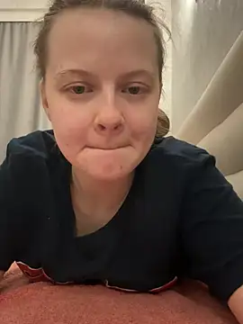 wrenlie online show from 02/11/26, 01:10