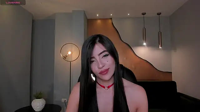 ValeriaRiveraX online show from 03/08/25, 09:39