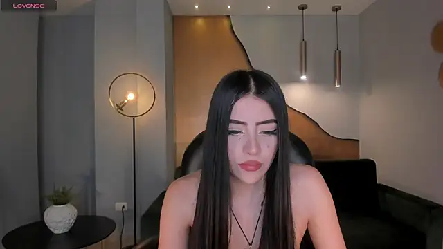 ValeriaRiveraX online show from 03/09/25, 07:23