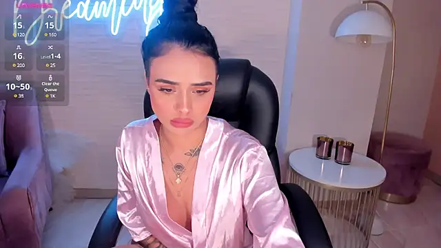 MariaHerrera  online show from 02/04/25, 11:27