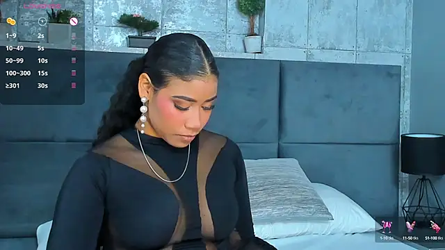 Snapshot of Salome_Diaz_ chatting on 02/04/25, 07:11 Salome Diaz  online show from 02/04/25, 07:11