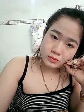 Snapshot of Sahara-lovexoxo chatting on 02/02/25, 07:41 Sahara-lovexoxo online show from 02/02/25, 07:41