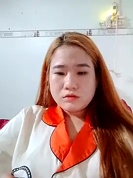 Snapshot of Sahara-lovexoxo chatting on 10/21/25, 01:39 Sahara-lovexoxo online show from 10/21/25, 01:39