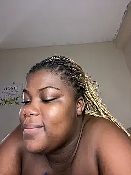 Snapshot of HornyxLadie chatting on 06/06/26, 02:05 HornyxLadie online show from 06/06/26, 02:05
