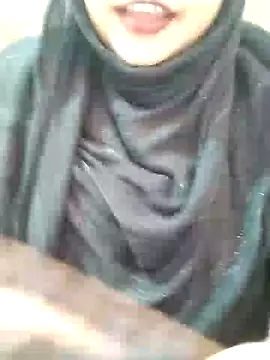 Snapshot of Indian-Nazia chatting on 01/03/25, 08:54 Indian-Nazia online show from 01/03/25, 08:54