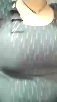 Snapshot of Indian-Nazia chatting on 01/04/25, 09:43 Indian-Nazia online show from 01/04/25, 09:43