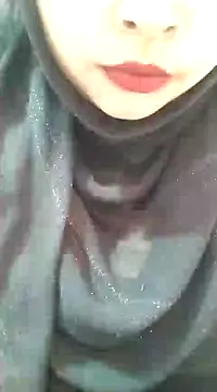 Snapshot of Indian-Nazia chatting on 01/09/25, 07:52 Indian-Nazia online show from 01/09/25, 07:52