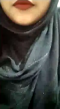 Snapshot of Indian-Nazia chatting on 01/11/25, 07:17 Indian-Nazia online show from 01/11/25, 07:17