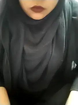 Snapshot of Indian-Nazia chatting on 01/18/25, 02:12 Indian-Nazia online show from 01/18/25, 02:12