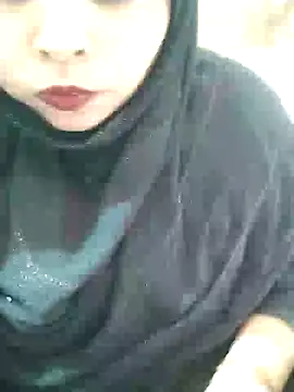 Snapshot of Indian-Nazia chatting on 01/22/25, 09:35 Indian-Nazia online show from 01/22/25, 09:35