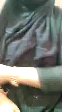Snapshot of Indian-Nazia chatting on 01/25/25, 08:31 Indian-Nazia online show from 01/25/25, 08:31