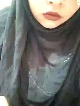 Snapshot of Indian-Nazia chatting on 02/03/25, 10:25 Indian-Nazia online show from 02/03/25, 10:25